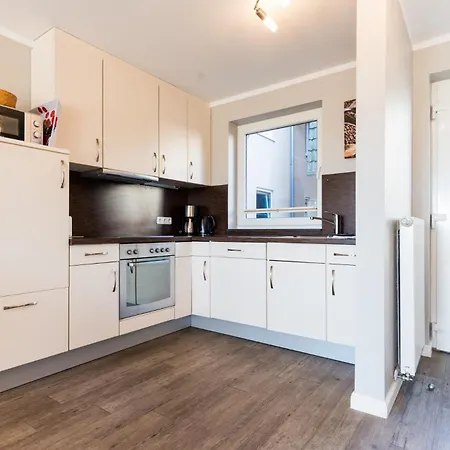 Fehmarnstrand 78 Rh 6 *